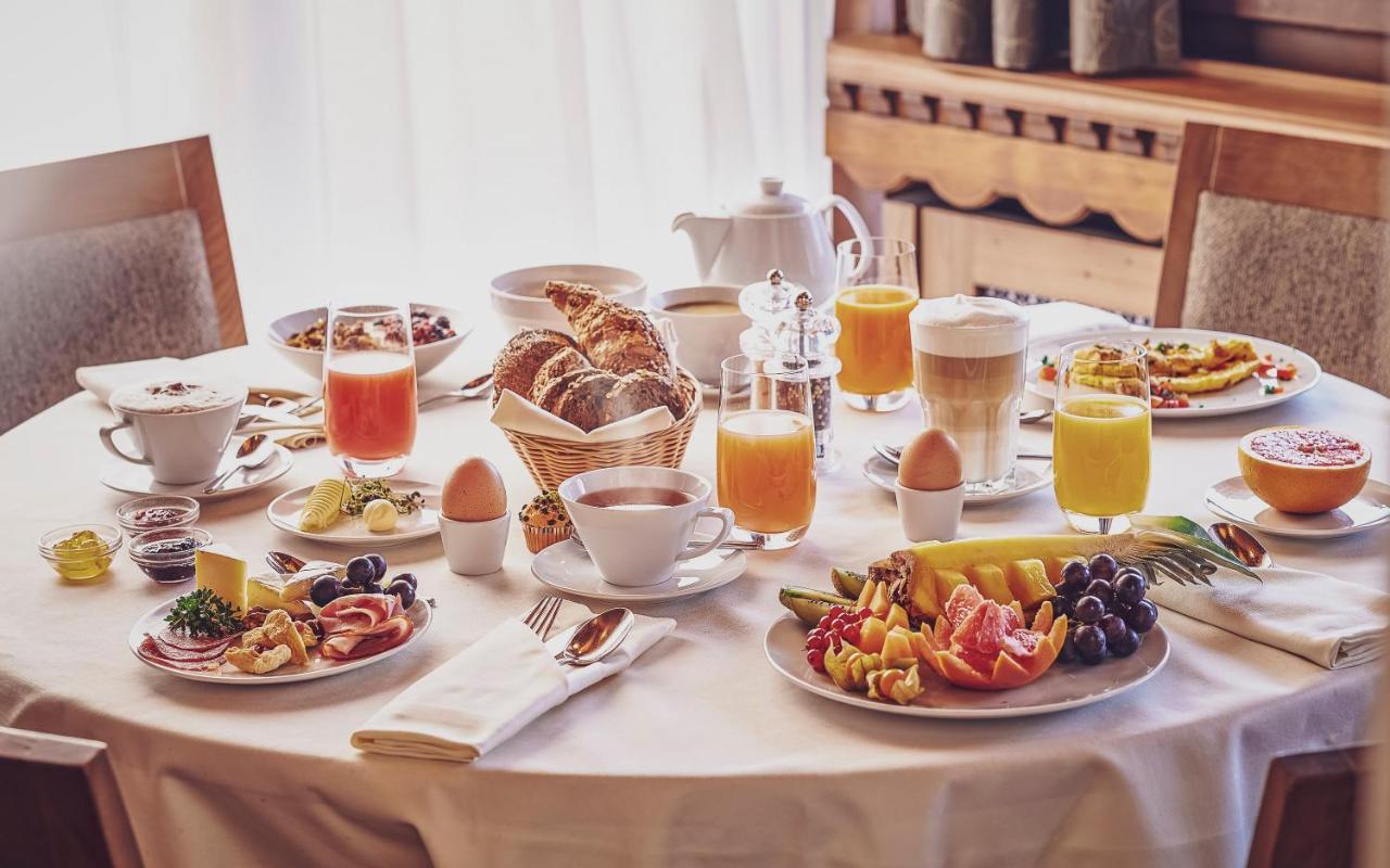 Hotel Waldhuus دافوس المظهر الخارجي الصورة