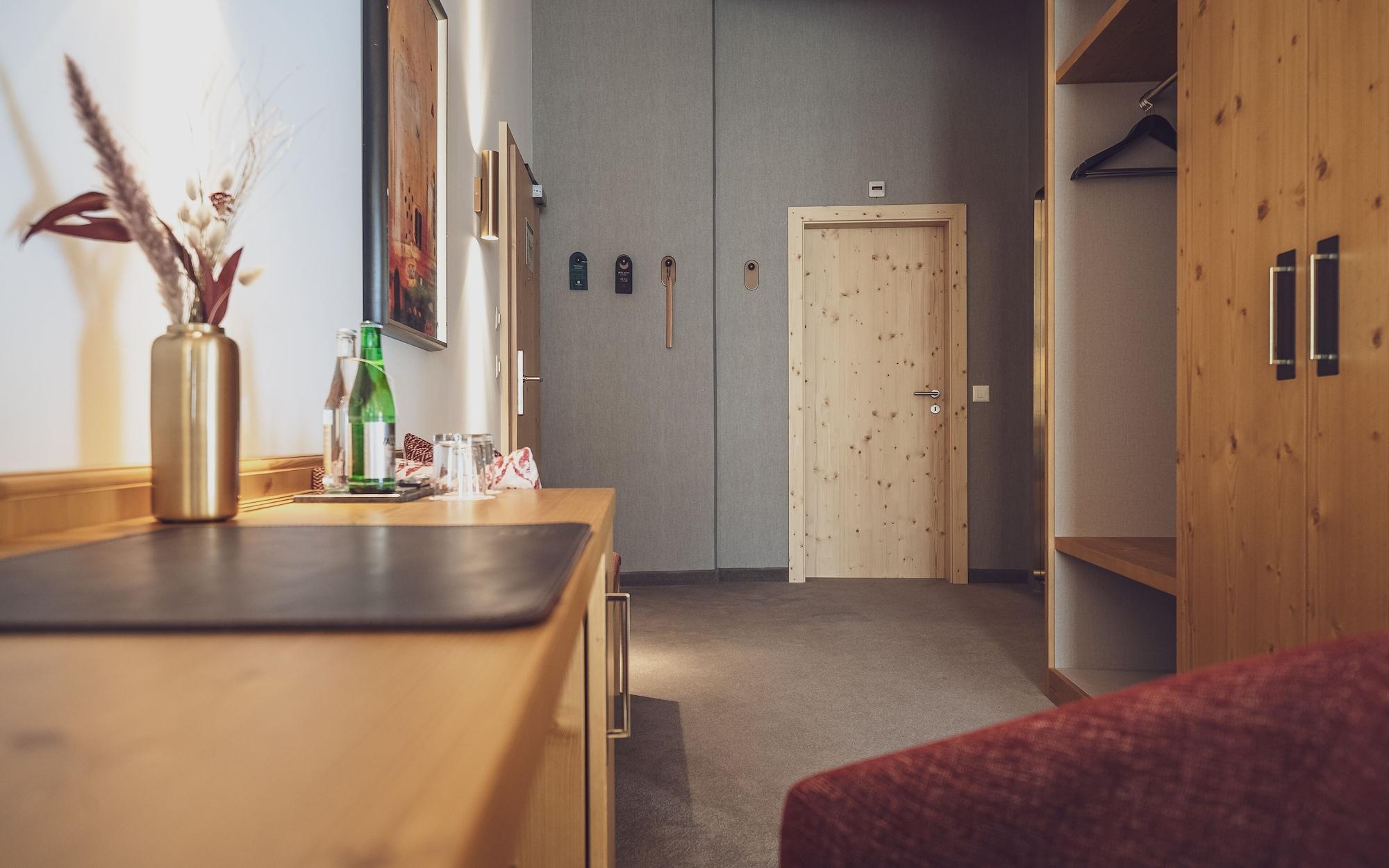 Hotel Waldhuus دافوس المظهر الخارجي الصورة