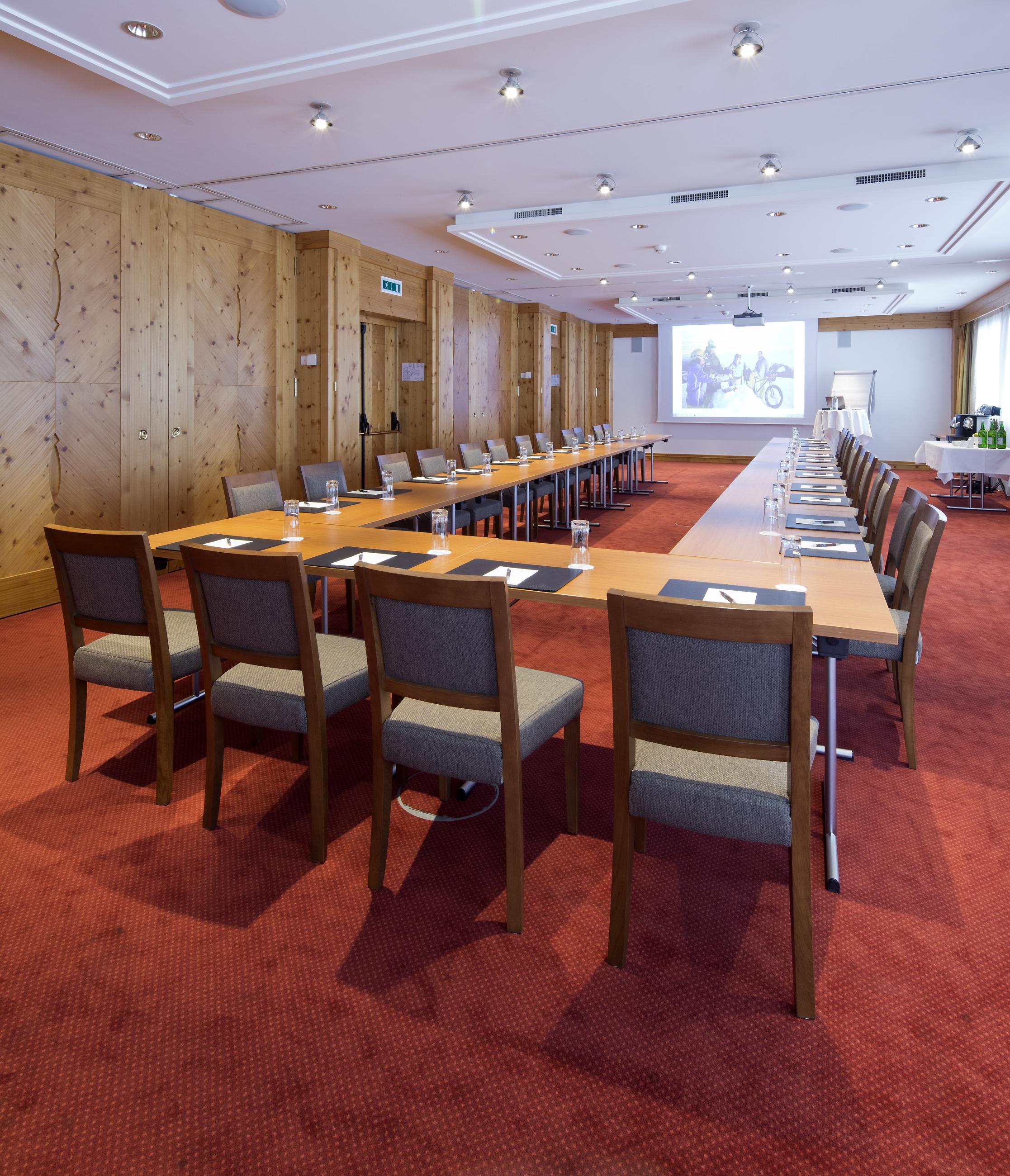 Hotel Waldhuus دافوس المظهر الخارجي الصورة
