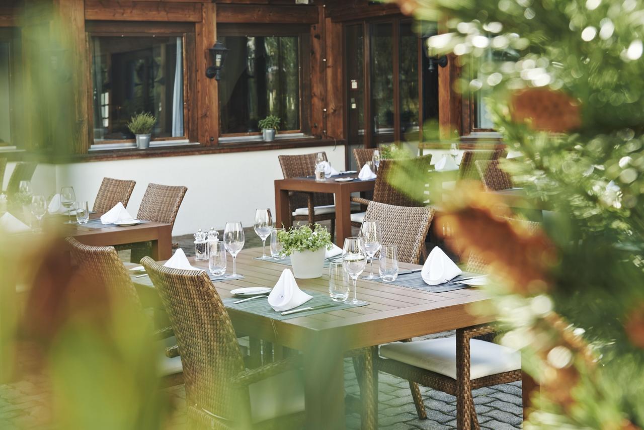 Hotel Waldhuus دافوس المظهر الخارجي الصورة